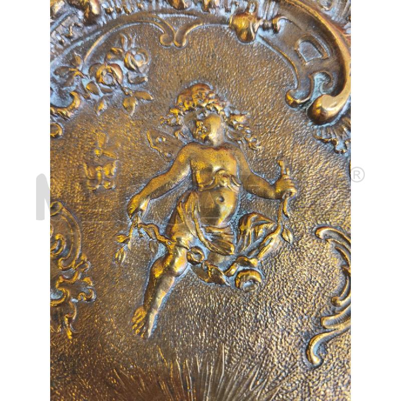 CENTROTAVOLA BRONZO PUTTI ALATI  DIAM 30 CM | Mercatino dell'Usato Campobasso 2
