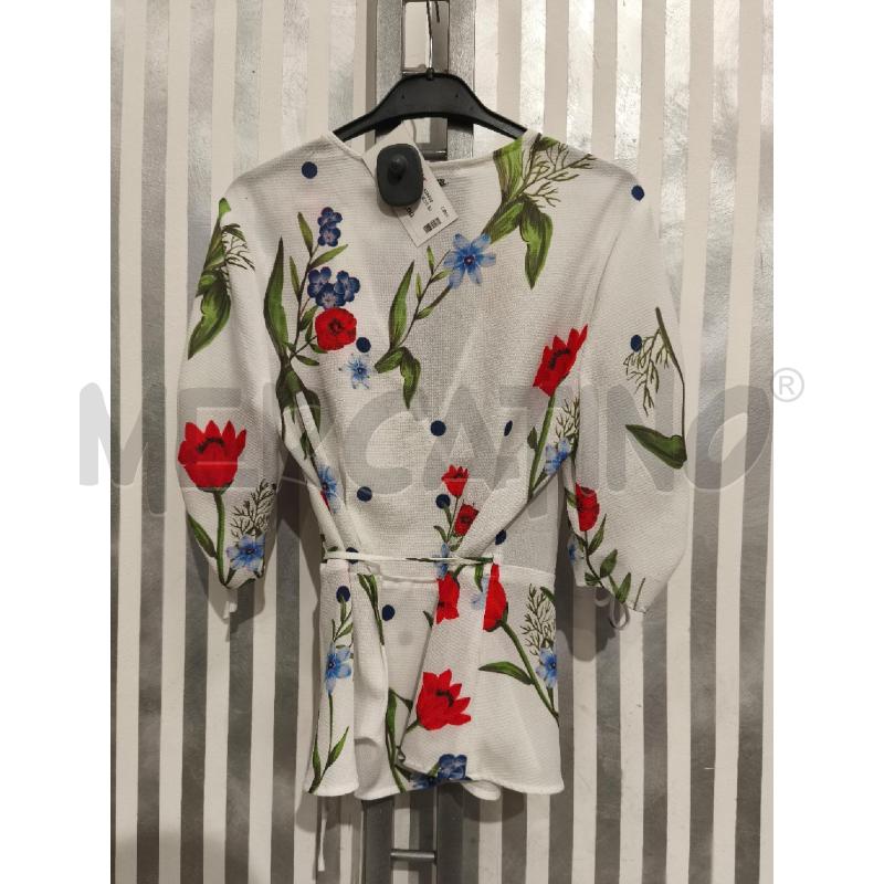 COPRI SPALLA GUESS BIANCO FIORI | Mercatino dell'Usato Campobasso 5