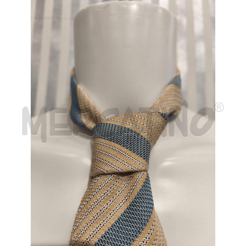 CRAVATTA BURBERRY RIGHE GIALLINE CELESTI OBLIQUE | Mercatino dell'Usato Campobasso 4