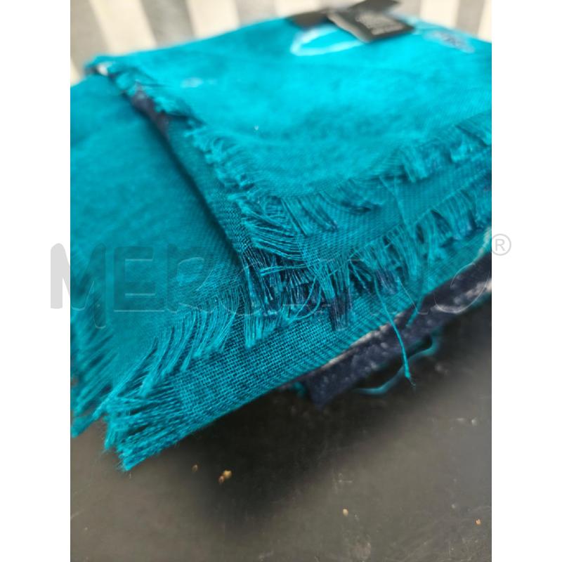 FOULARD GUESS TONI BLU AZZURRI BIANCHI | Mercatino dell'Usato Campobasso 2