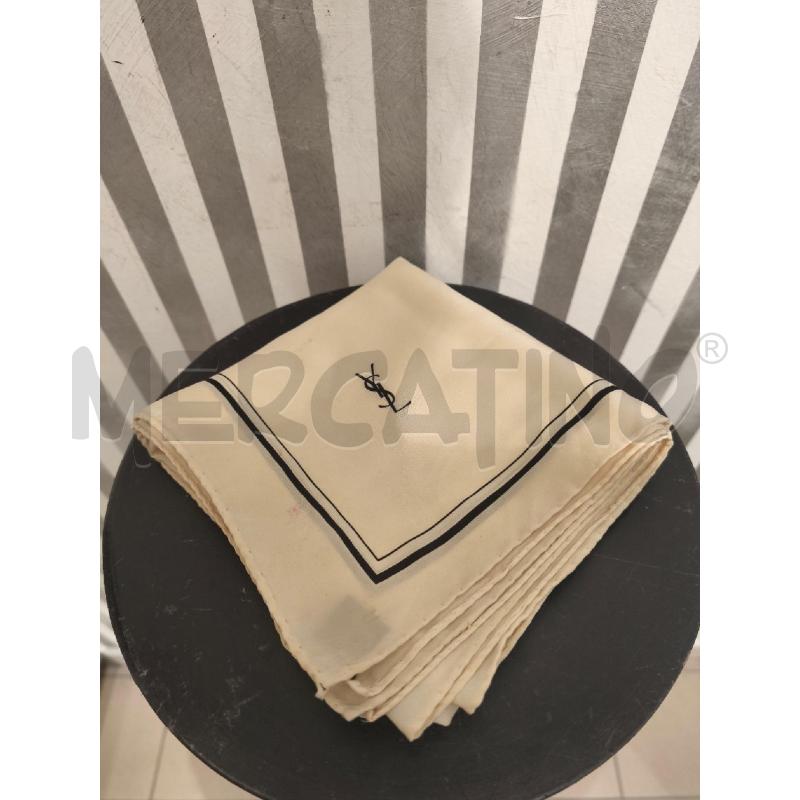 FOULARD YVES SAINT LAURENT 100 SETA | Mercatino dell'Usato Campobasso 1