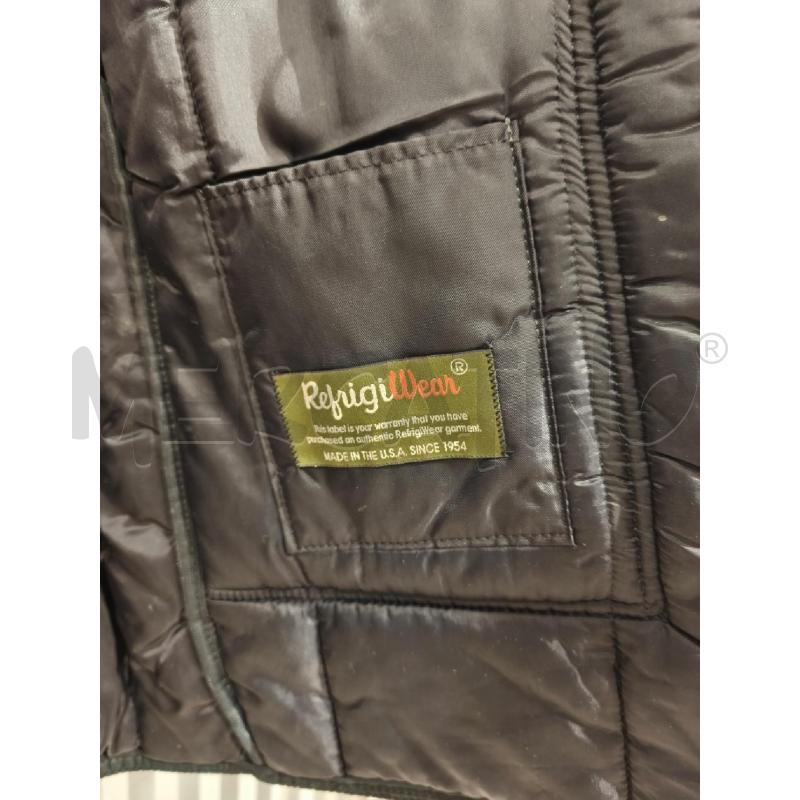 GIACCONE UOMO REFRIGIWEAR NERO TASCA CON LOGO | Mercatino dell'Usato Campobasso 5