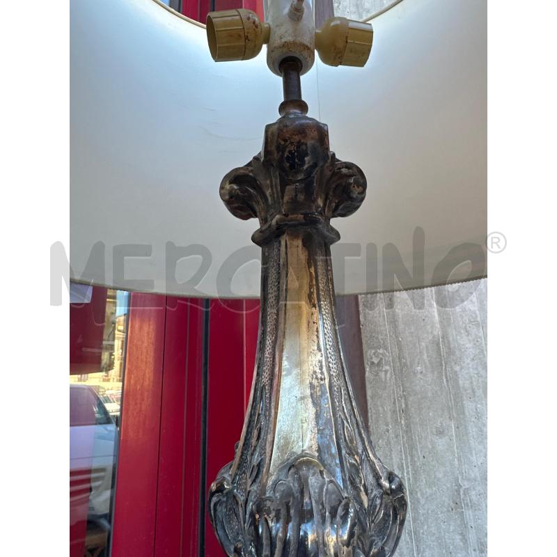 LAMPADA CON CANDELIERE ANTICO BASE LEGNO  | Mercatino dell'Usato Campobasso 4