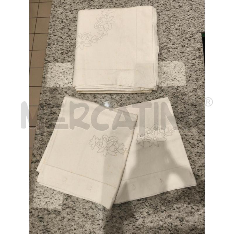 LENZUOLO MATRIMONIALE BIANCO + 2FED. CON INTAGLI | Mercatino dell'Usato Campobasso 1