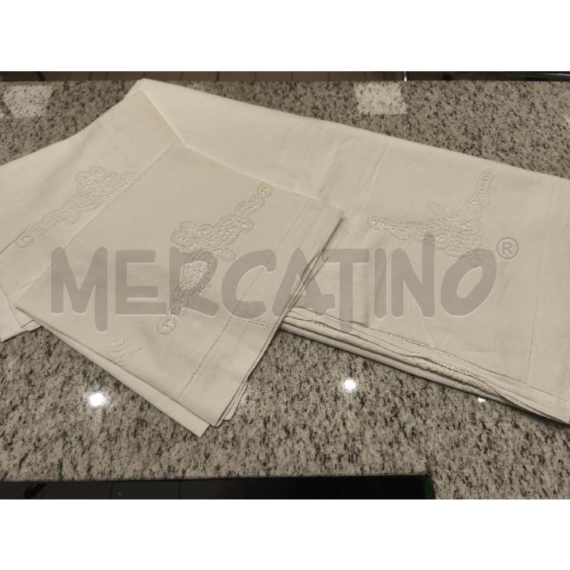 LENZUOLO MATRIMONIALE TOMBOLO + 2FED. | Mercatino dell'Usato Campobasso 1