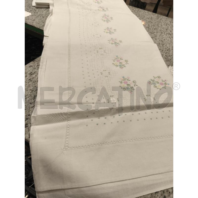 LENZUOLO MATRIMONIALE + 2FED. BIANCO FIORELLINI LILLA VERDI GIALLI CELESTI | Mercatino dell'Usato Campobasso 3