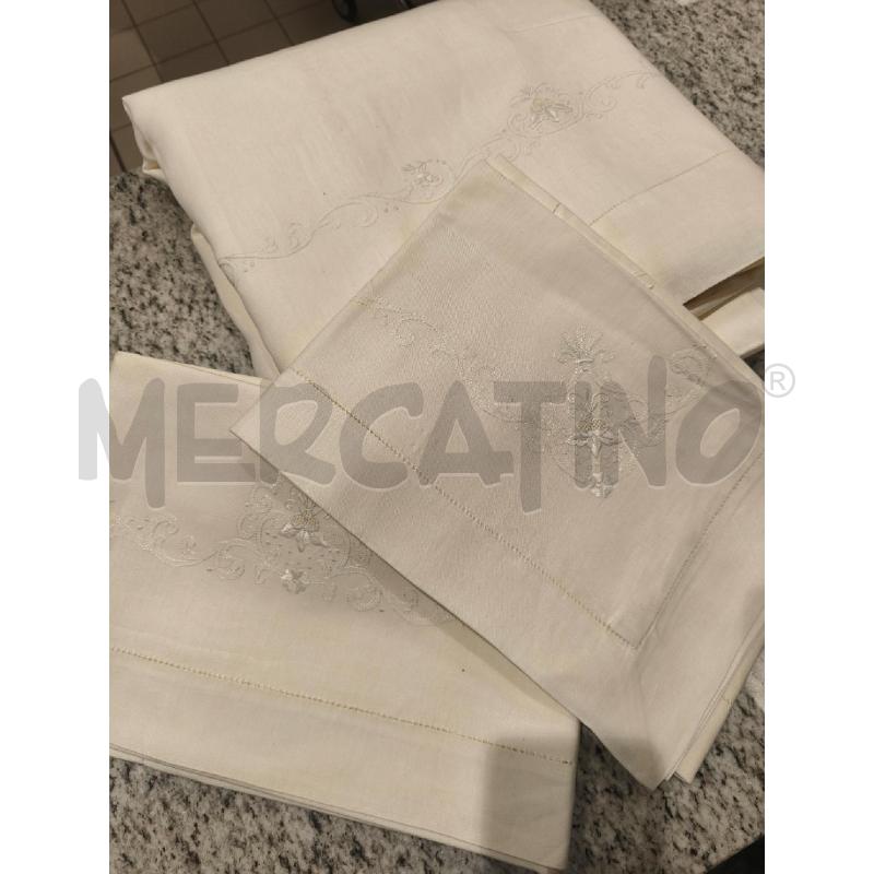 LENZUOLO MATRIMONIALE + 2FED. PANNA RICAMI A MANO | Mercatino dell'Usato Campobasso 1