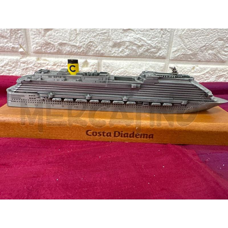 MODELLINO NAVE COSTA DIADEMA | Mercatino dell'Usato Campobasso 2