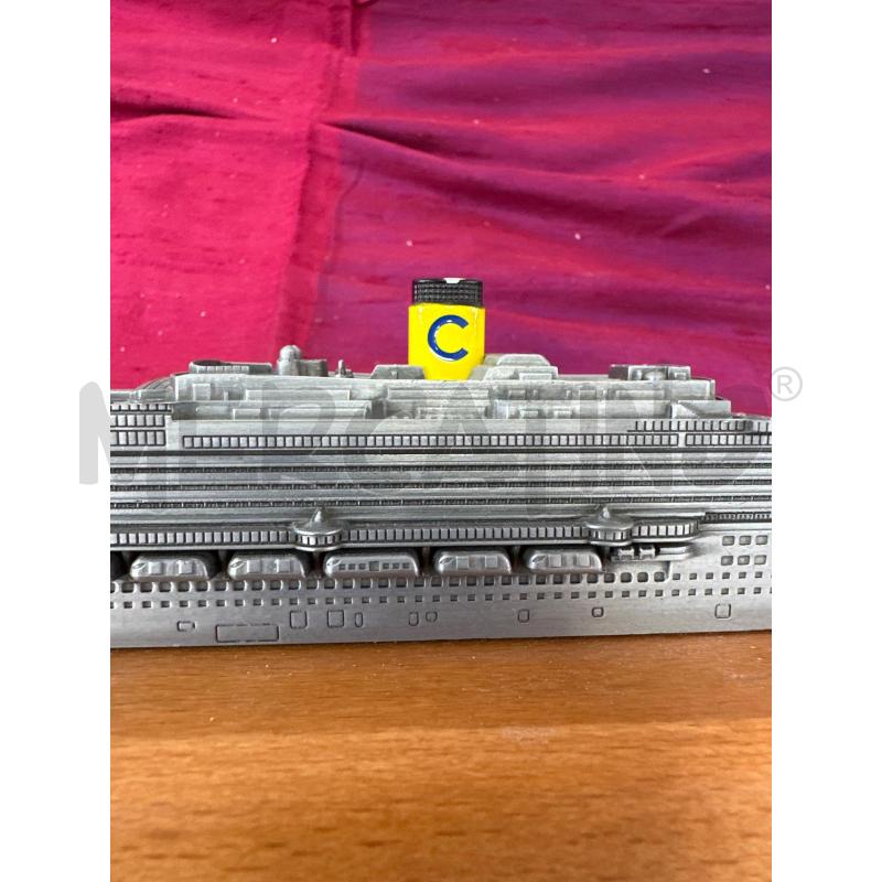 MODELLINO NAVE COSTA DIADEMA | Mercatino dell'Usato Campobasso 4