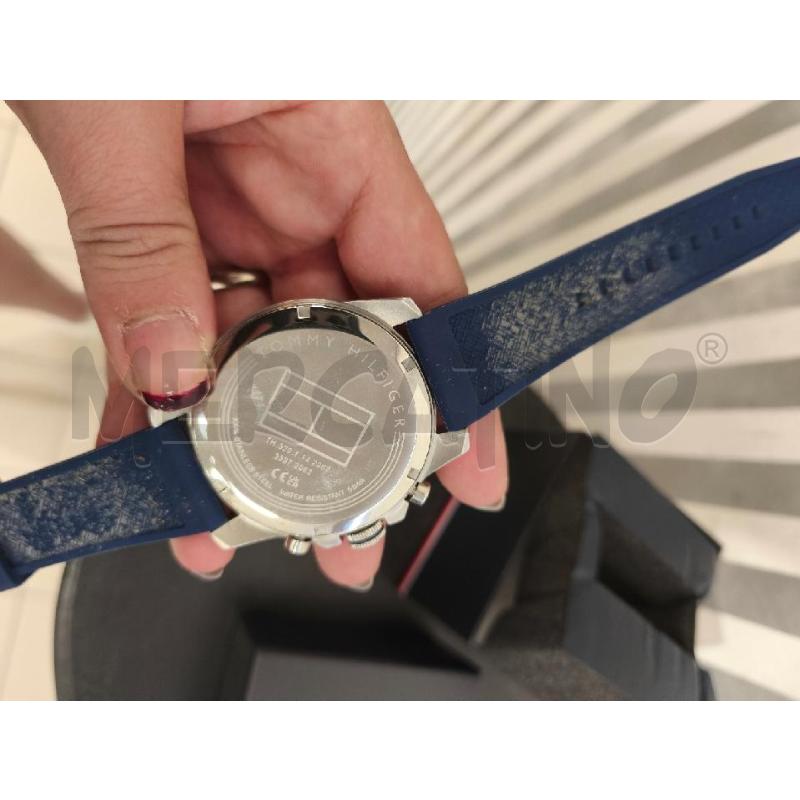 OROLOGIO DA POLSO TOMMY HILFIGER QUADRANTE TONDO BLU | Mercatino dell'Usato Campobasso 3