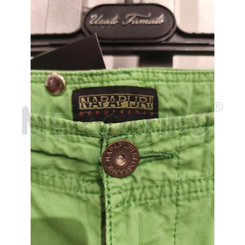 PANTALONCINO UOMO NAPAPIJRI VERDE | Mercatino dell'Usato Campobasso 2