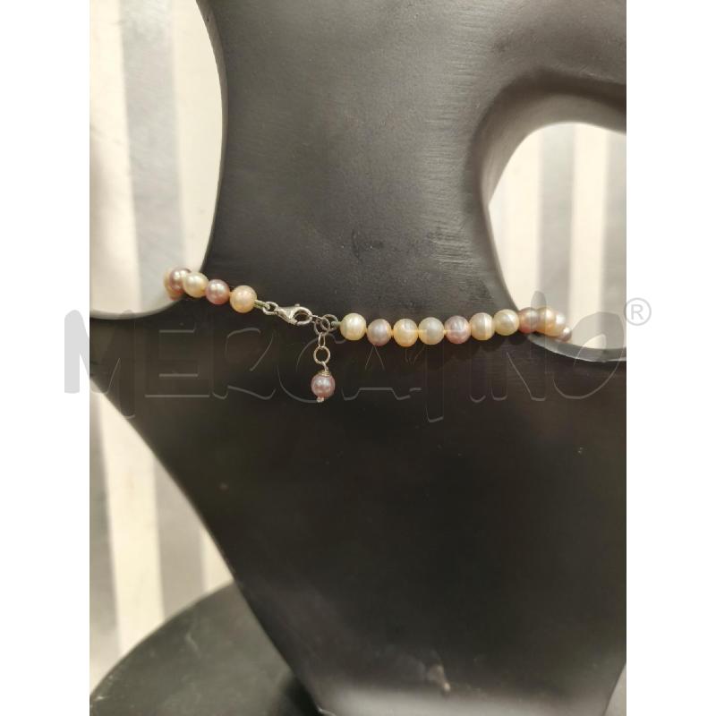 PARURE MATERIALE PREGIATO PANNA E ROSA | Mercatino dell'Usato Campobasso 4