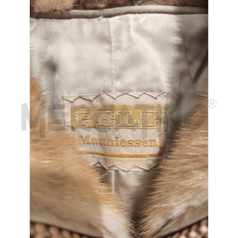 PELLICCIA VISONE CHIARA CON ZIP | Mercatino dell'Usato Campobasso 2