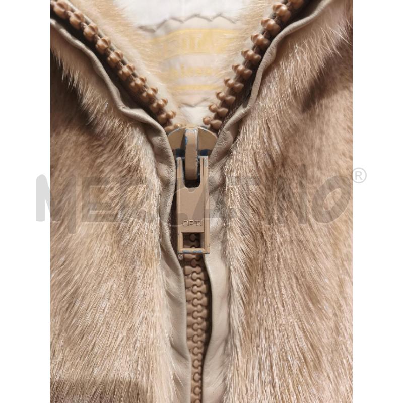 PELLICCIA VISONE CHIARA CON ZIP | Mercatino dell'Usato Campobasso 3