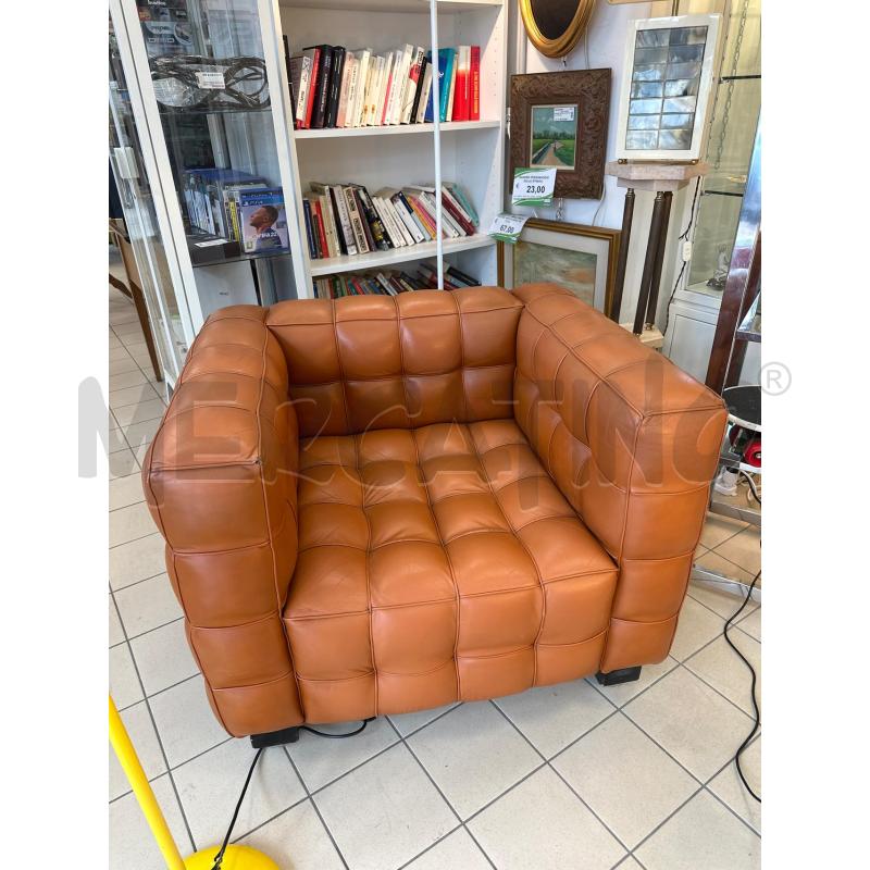 POLTRONA IN PELLE CUBICA DESIGN  | Mercatino dell'Usato Campobasso 1