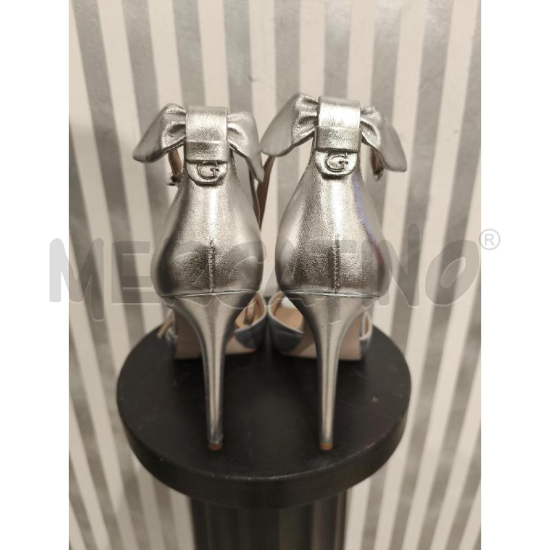 SANDALI DONNA GUESS GRIGIO METALLIZZATO | Mercatino dell'Usato Campobasso 3