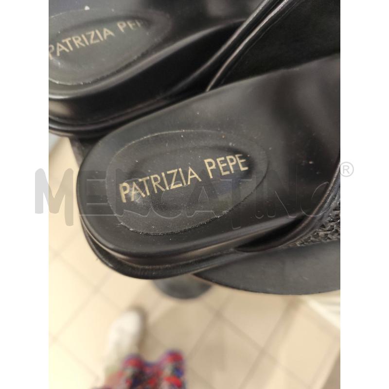 SANDALI DONNA PATRIZIA PEPE NERO E DORATO | Mercatino dell'Usato Campobasso 5