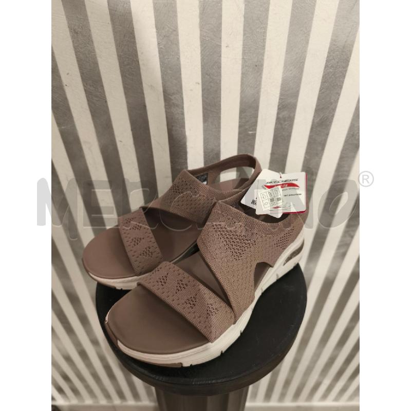 SANDALI DONNA SKECHERS TESSUTO BEIGE | Mercatino dell'Usato Campobasso 1