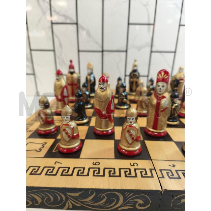 SCACCHIERA IN LEGNO TIP MEDIEVALE  | Mercatino dell'Usato Campobasso 2