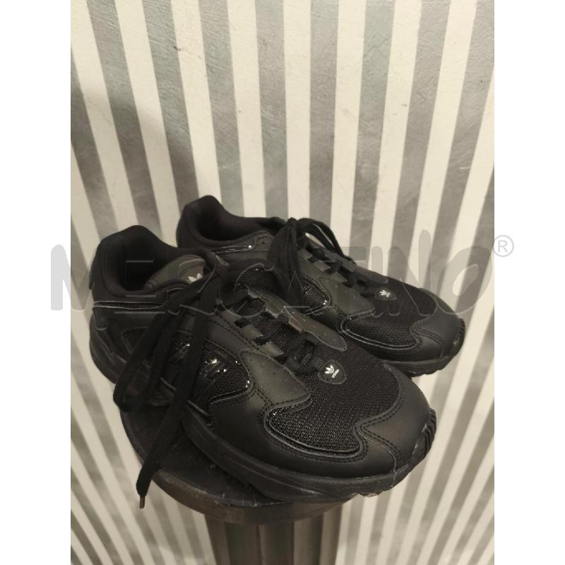 SCARPE DONNA ADIDAS NERE STRISCE LUCIDE NERE | Mercatino dell'Usato Campobasso 1