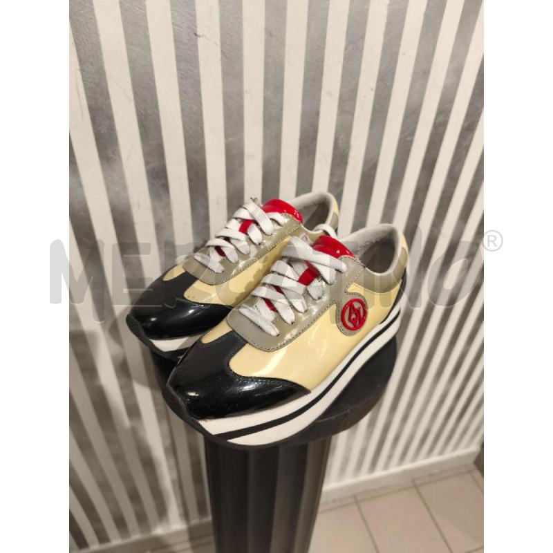 SCARPE DONNA ARMANI JEANS PANNA E NERE LUCIDE | Mercatino dell'Usato Campobasso 1