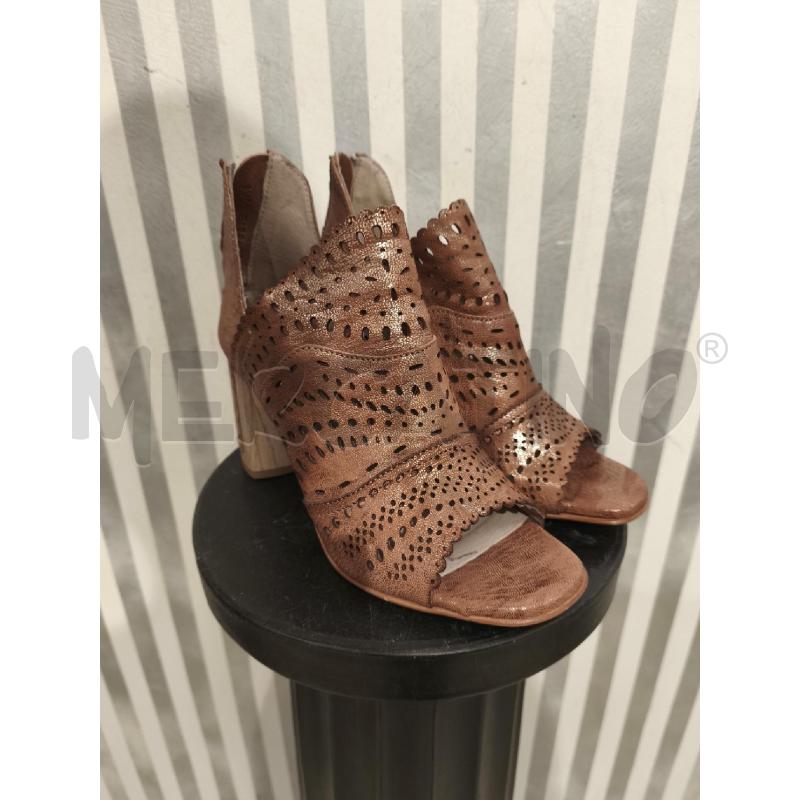 SCARPE DONNA DEICOLLI MARRONI METALLIZZ FORATE | Mercatino dell'Usato Campobasso 1