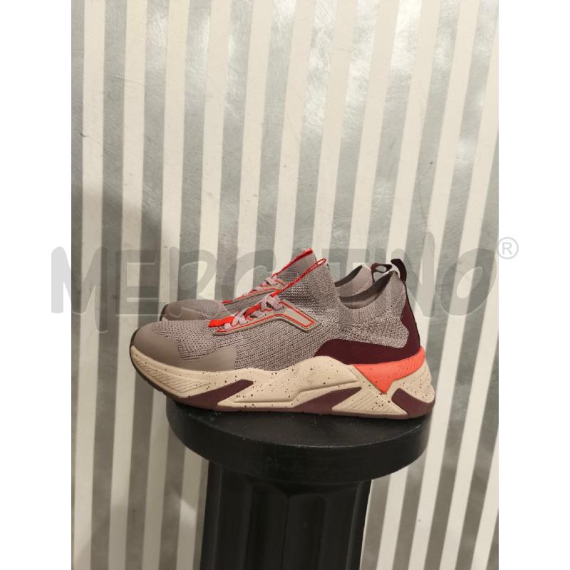 SCARPE DONNA GUESS ELASTICHE TESSUTO | Mercatino dell'Usato Campobasso 2