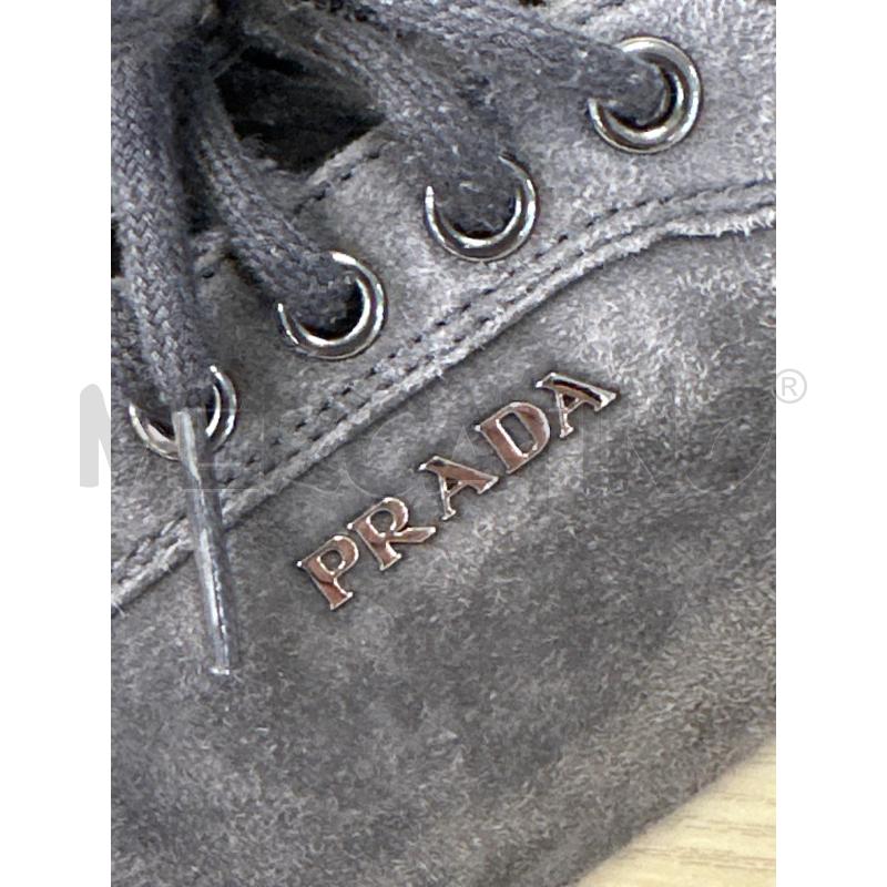 SCARPE DONNA PRADA GRIGIE SCAMOSCIATE | Mercatino dell'Usato Campobasso 2