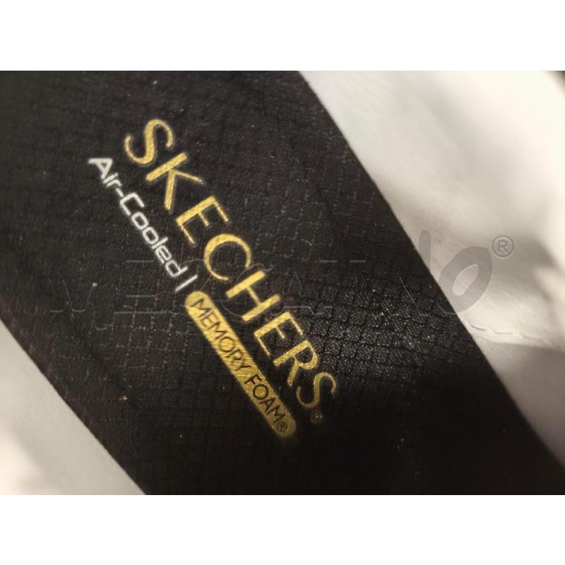 SCARPE DONNA SKECHERS BIANCHE E NERE | Mercatino dell'Usato Campobasso 5
