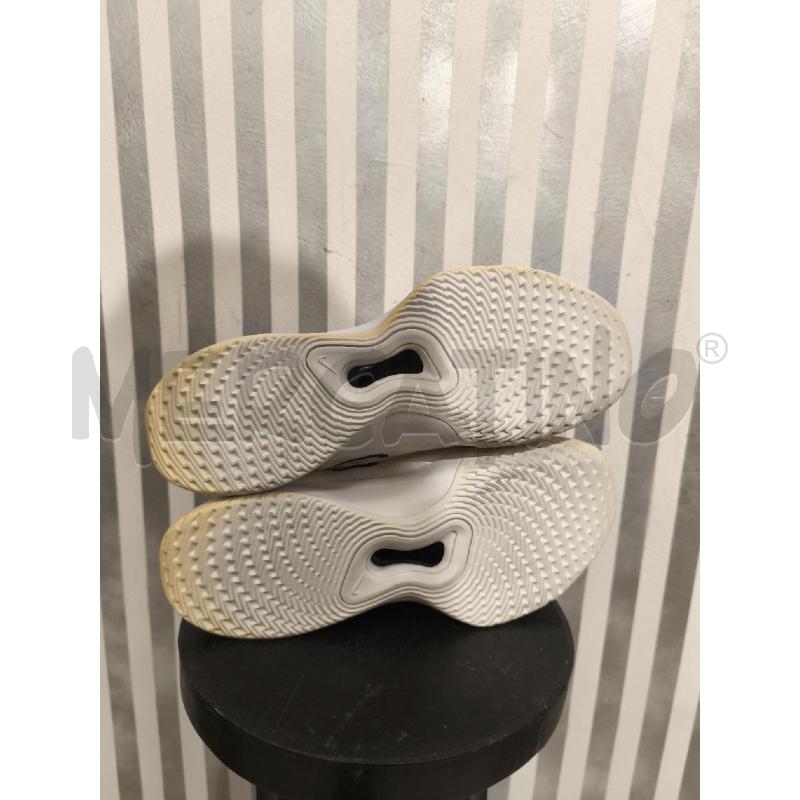 SCARPE UOMO NIKE AIR MAX TESSUTO BIANCO SUOLA OCRA | Mercatino dell'Usato Campobasso 4