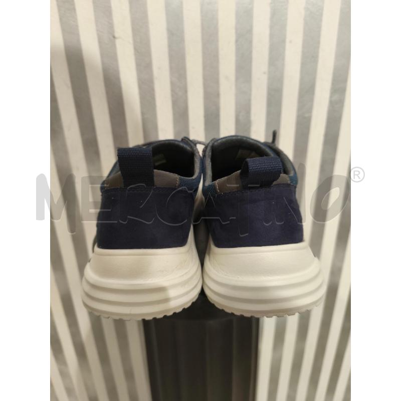 SCARPE UOMO SKECHERS TESSUTO BLU SUOLA BIANCA | Mercatino dell'Usato Campobasso 4