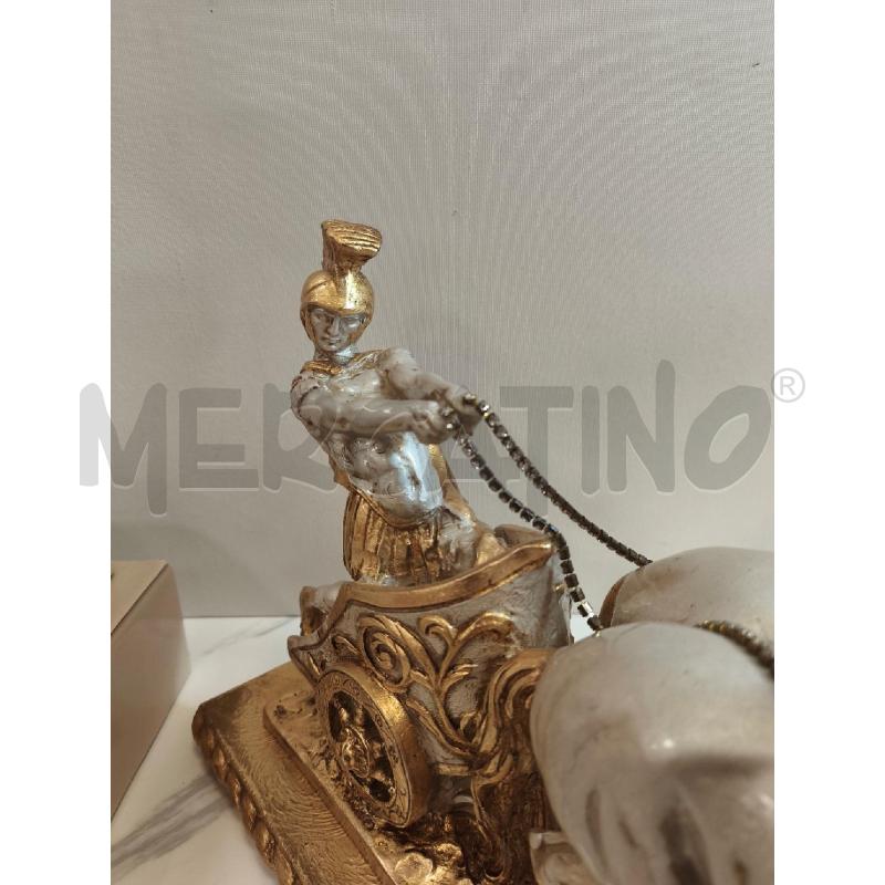 SCULTURA BIGA CLASSICA DA DUE CAVALI BIANCO E DORATO  | Mercatino dell'Usato Campobasso 4