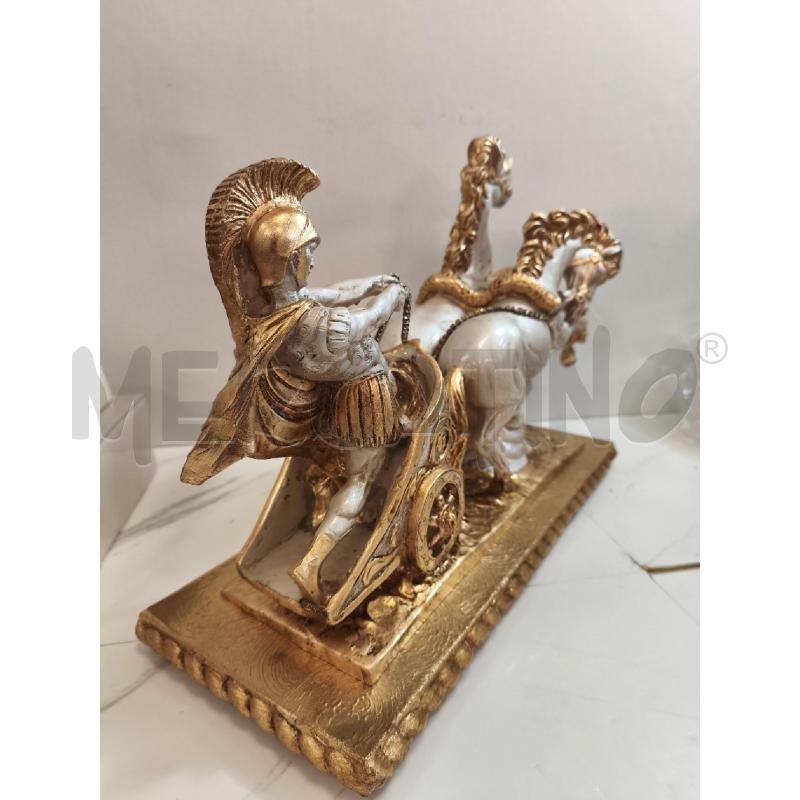 SCULTURA BIGA CLASSICA DA DUE CAVALI BIANCO E DORATO  | Mercatino dell'Usato Campobasso 5