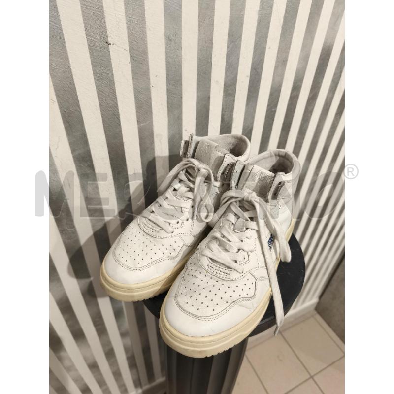SNEAKERS DONNA AUTRY BIANCHE ALTE | Mercatino dell'Usato Campobasso 1