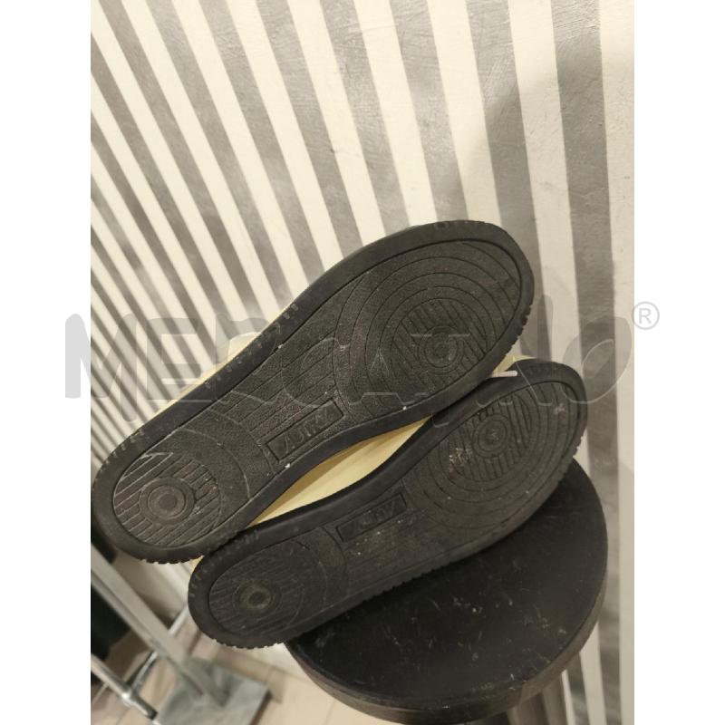 SNEAKERS DONNA AUTRY BIANCHE NERE | Mercatino dell'Usato Campobasso 4