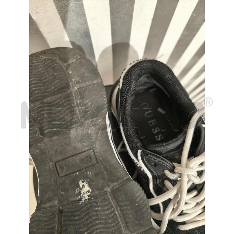 SNEAKERS DONNA GUESS NERE E BIANCHE | Mercatino dell'Usato Campobasso 5