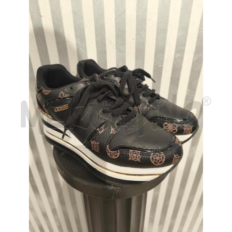 SNEAKERS DONNA GUESS NERE MONOGRAM BEIGE SUOLA ALTA | Mercatino dell'Usato Campobasso 1