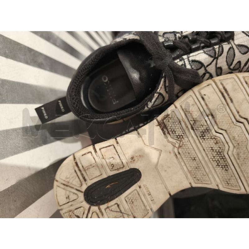 SNEAKERS DONNA PINKO TESSUTO PANNA DECORI NERI | Mercatino dell'Usato Campobasso 5