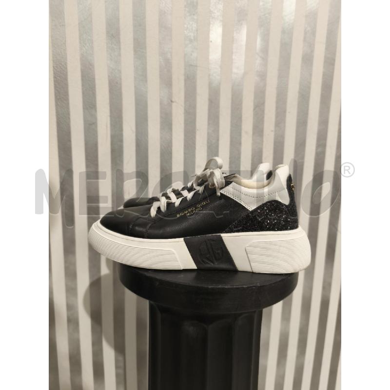 SNEAKERS DONNA ROMEO GIGLI MILANO NERE E BIANCHE | Mercatino dell'Usato Campobasso 2