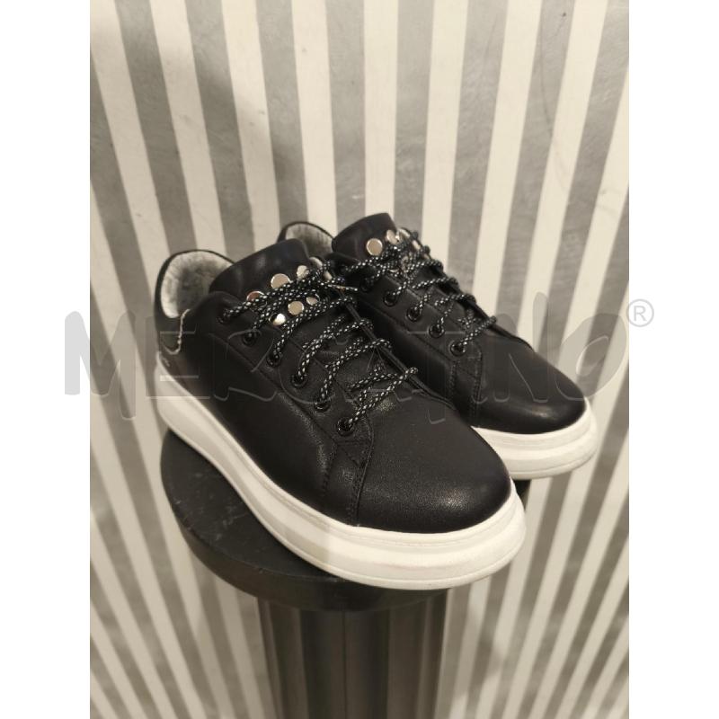 SNEAKERS DONNA TOSCA BLU NERE LACCI BIANCHINERI | Mercatino dell'Usato Campobasso 1
