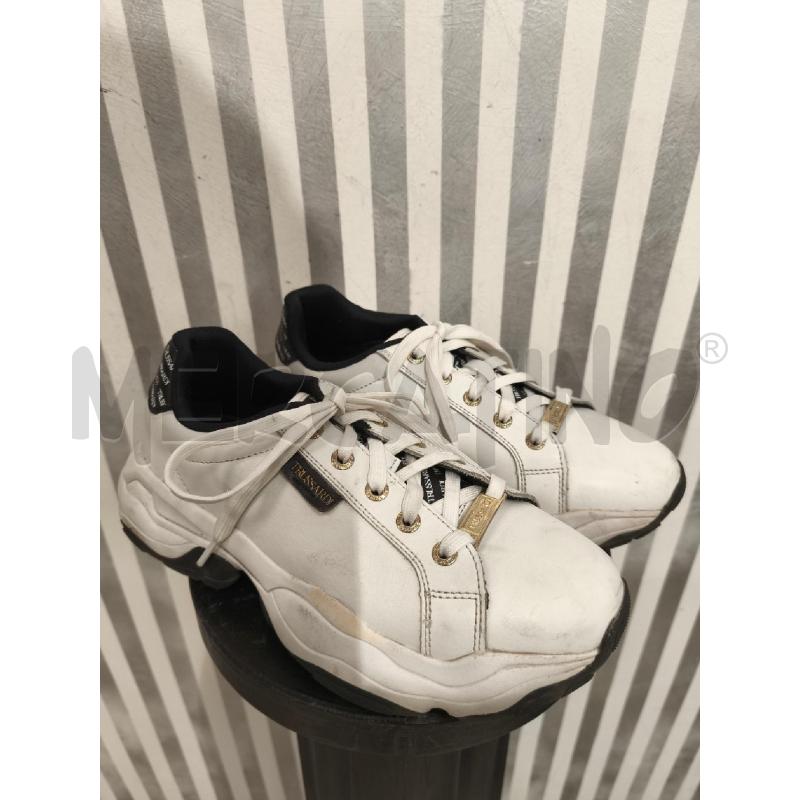 SNEAKERS DONNA TRUSSARDI BIANCHE E NERE | Mercatino dell'Usato Campobasso 1