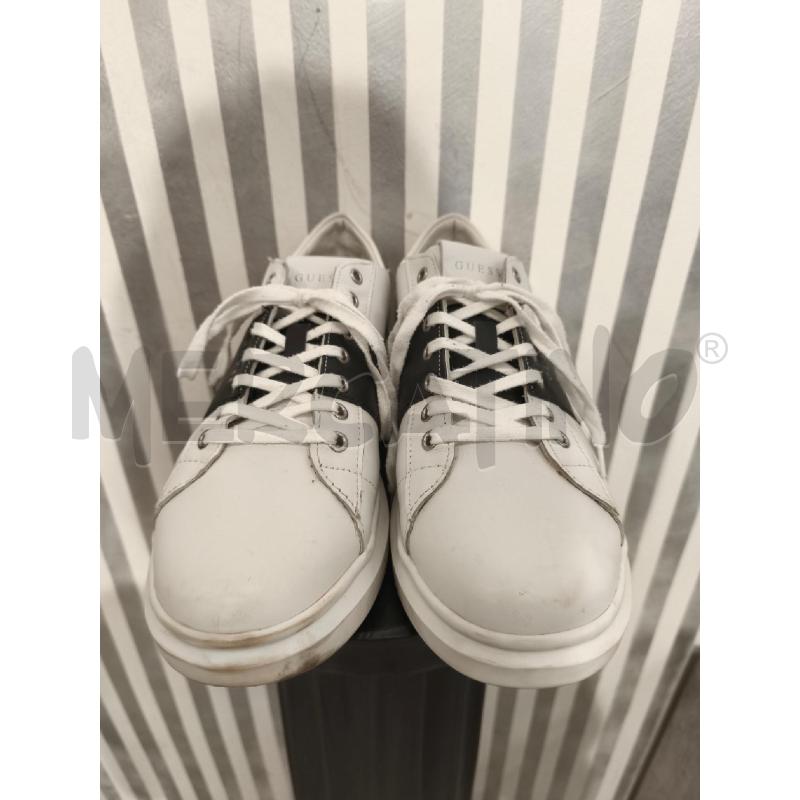 SNEAKERS UOMO GUESS BIANCHE FASCIA NERA | Mercatino dell'Usato Campobasso 4