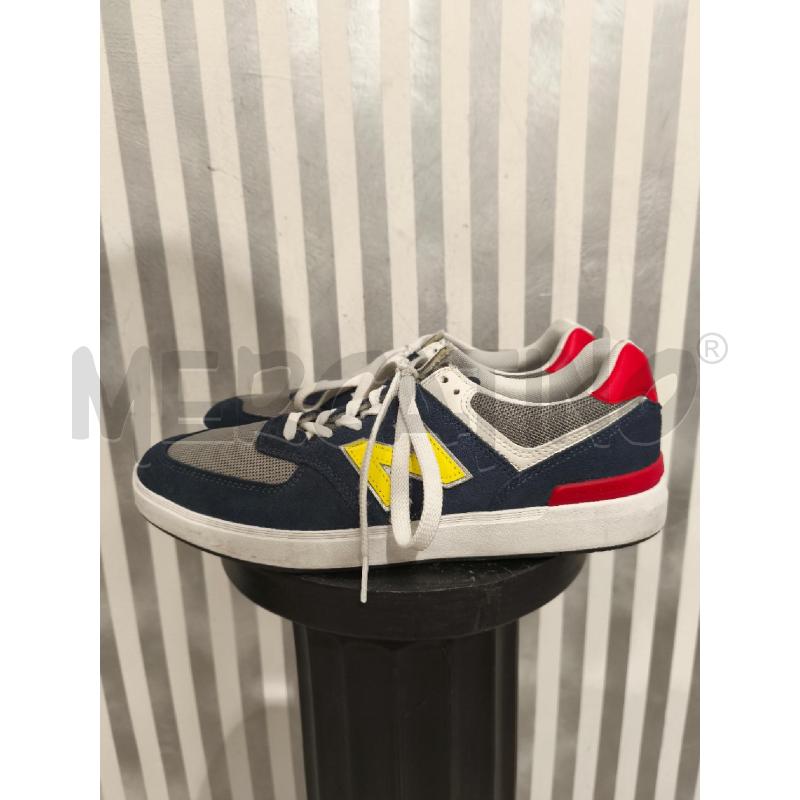 SNEAKERS UOMO NEW BALANCE 574 BLU GIALLO ROSSO | Mercatino dell'Usato Campobasso 2