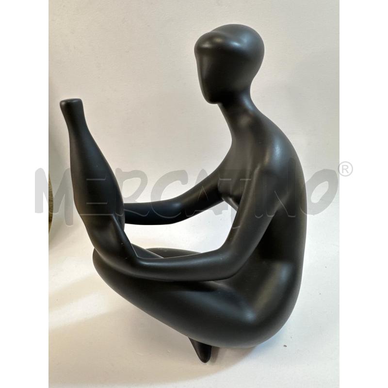 STATUINA ROYAL DUX NERA PORCELLANA  | Mercatino dell'Usato Campobasso 2