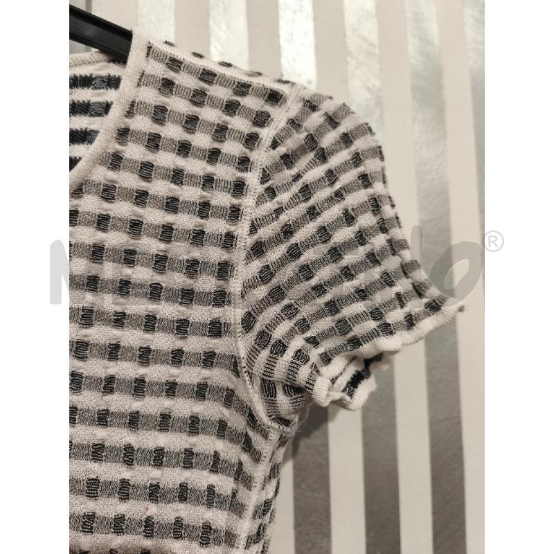 T SHIRT DONNA ARMANI COLLEZIONI ROSA E NERA | Mercatino dell'Usato Campobasso 3
