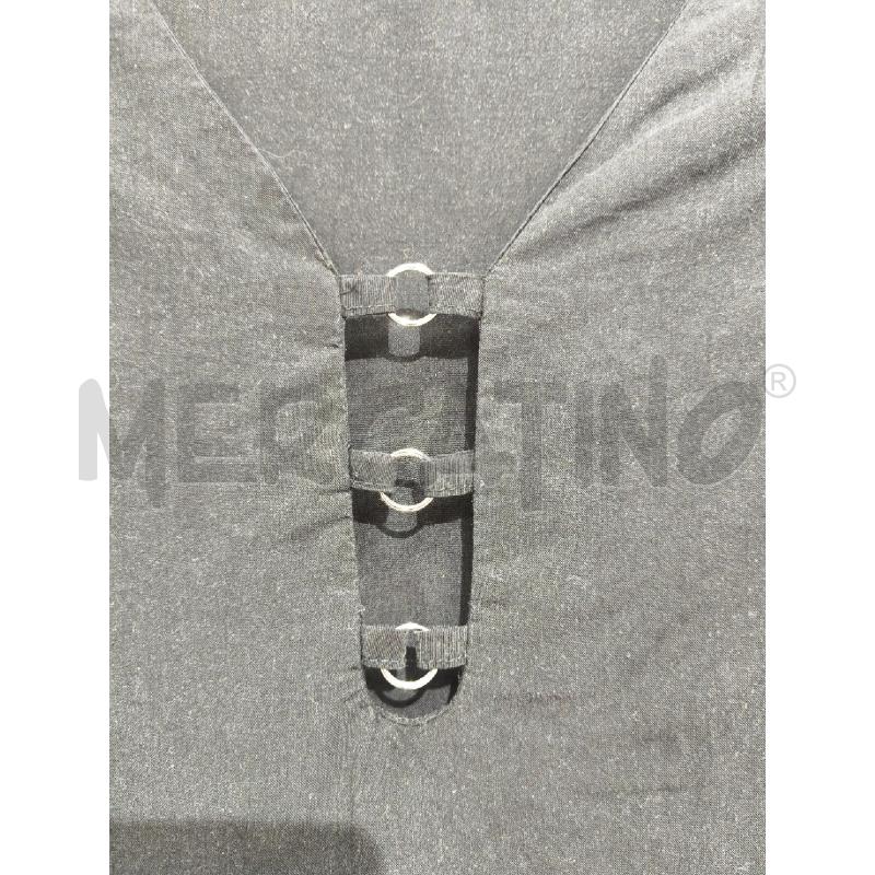 T SHIRT DONNA GUESS NERA SCOLLO ANELLINI | Mercatino dell'Usato Campobasso 3