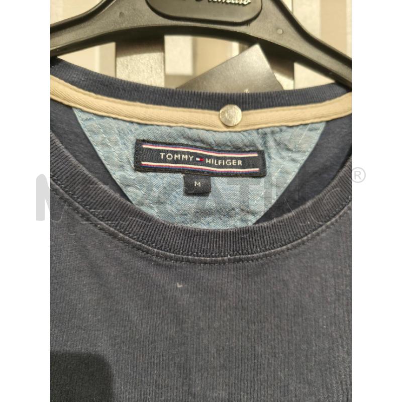 T SHIRT UOMO TOMMY HILFIGER BLU SCURO SCRITTA CELESTE | Mercatino dell'Usato Campobasso 5