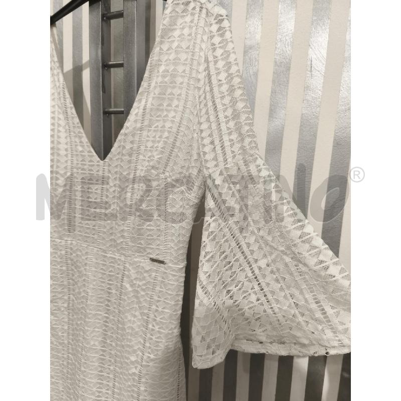 VESTITO DONNA GUESS BIANCO PIZZO ROMBI SCOLLO V AVANTI E DIETRO | Mercatino dell'Usato Campobasso 3