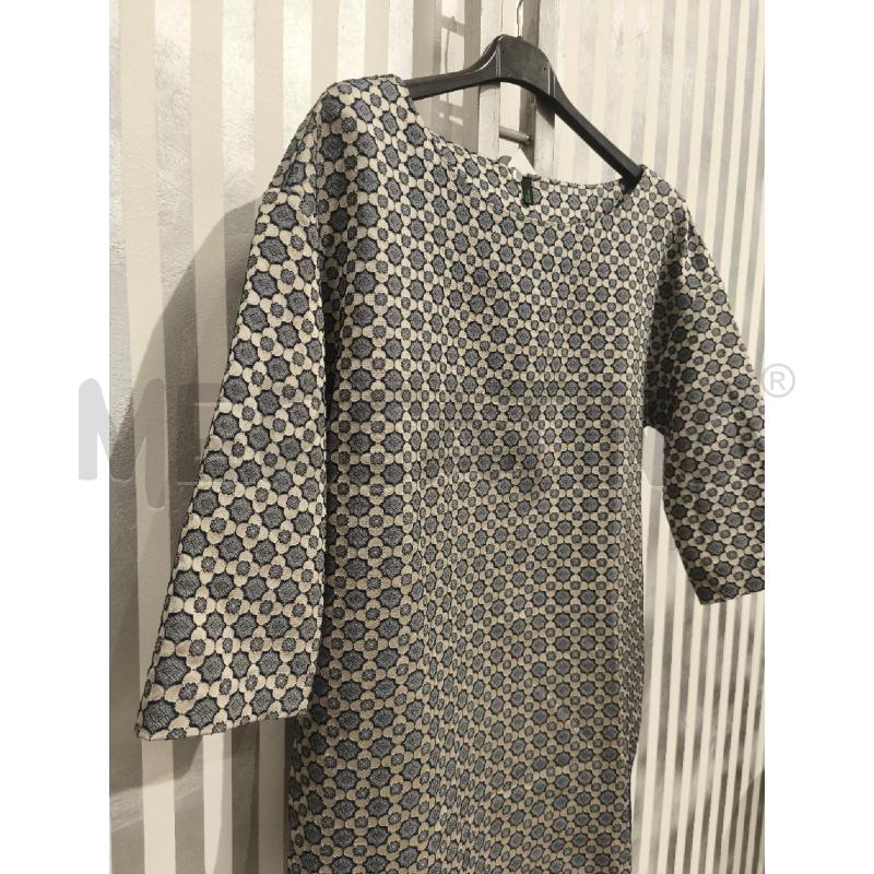 VESTITO DONNA STILE BENETTON BEIGE BLU GEOM RILIEV | Mercatino dell'Usato Campobasso 4