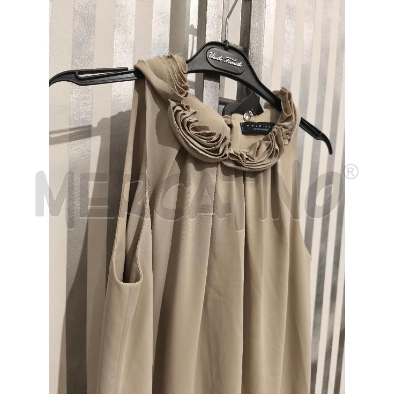 VESTITO DONNA TWINSET COLOR CHAMPAGNE SCOLLO FIORI | Mercatino dell'Usato Campobasso 2